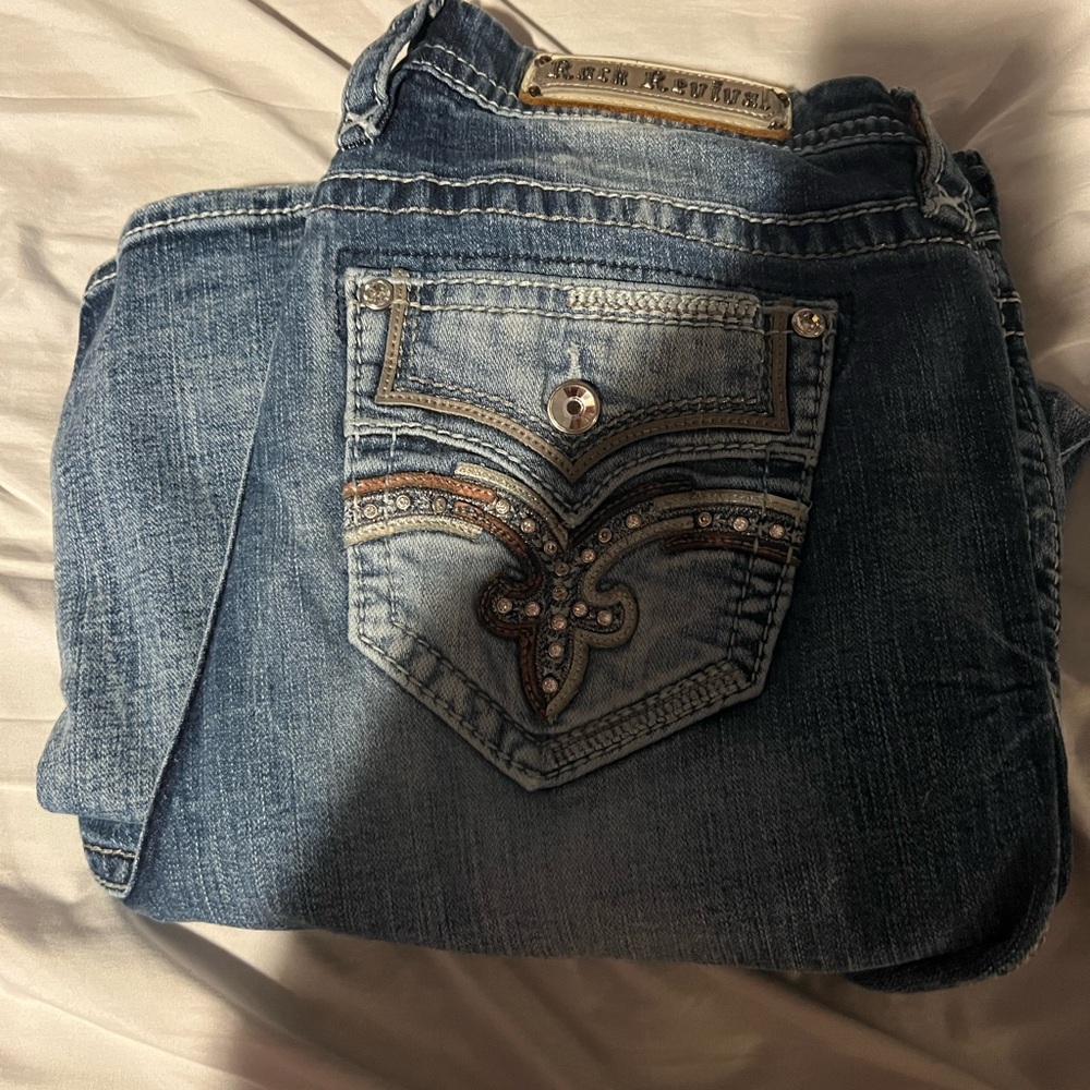 Rock Revival Vein Women's easy straight 33x31EUC These are a high waisted jeans.
